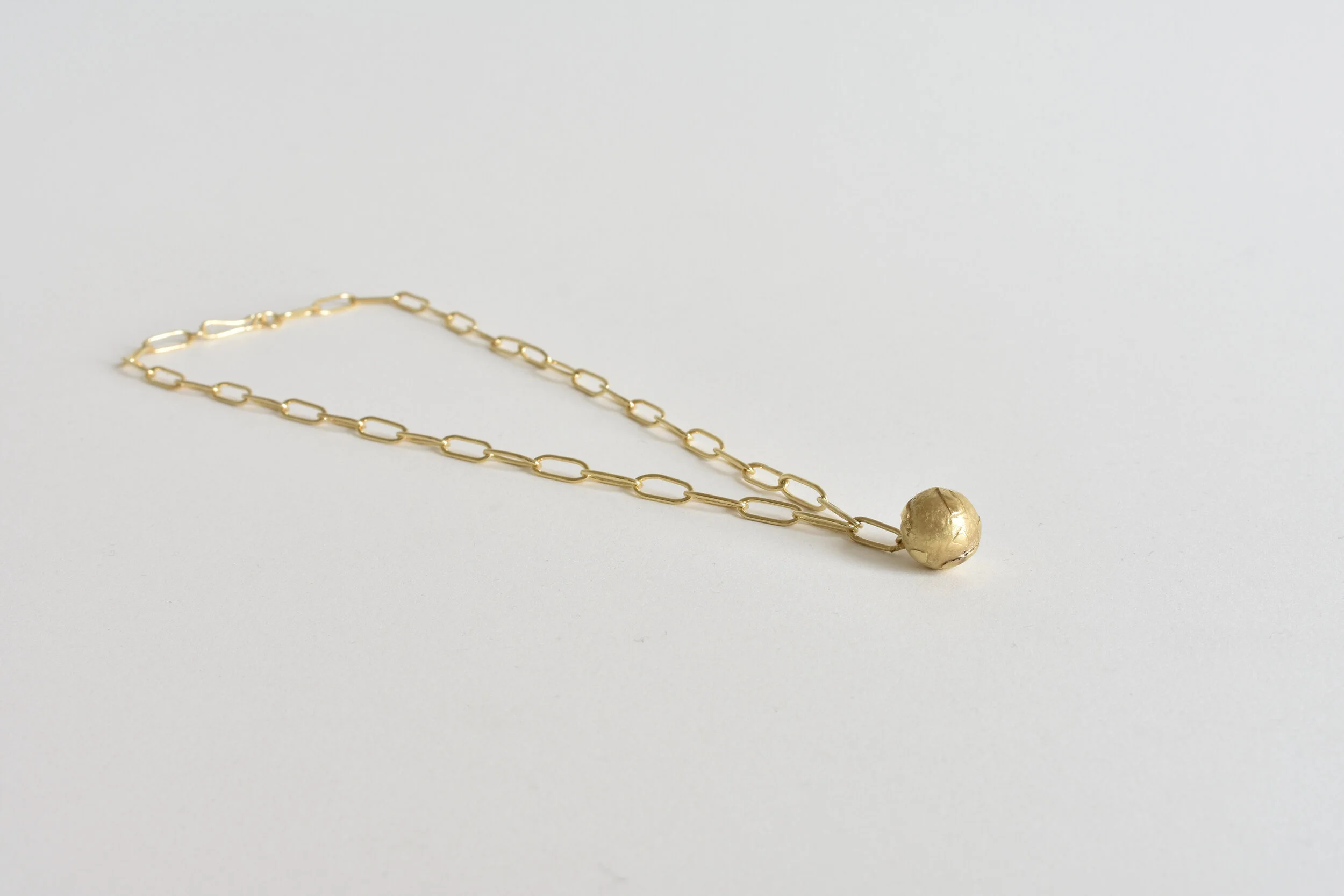 Cleo Ball Chain