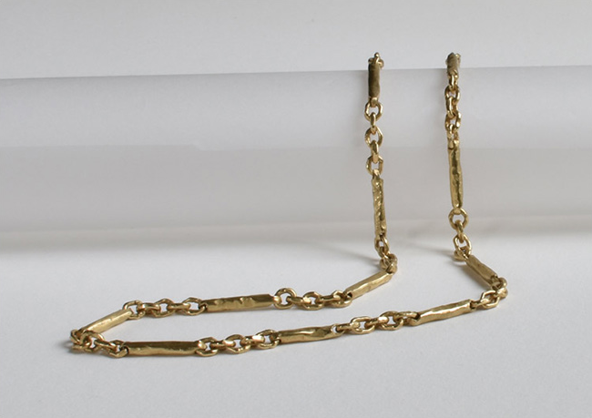 Hammered link necklace